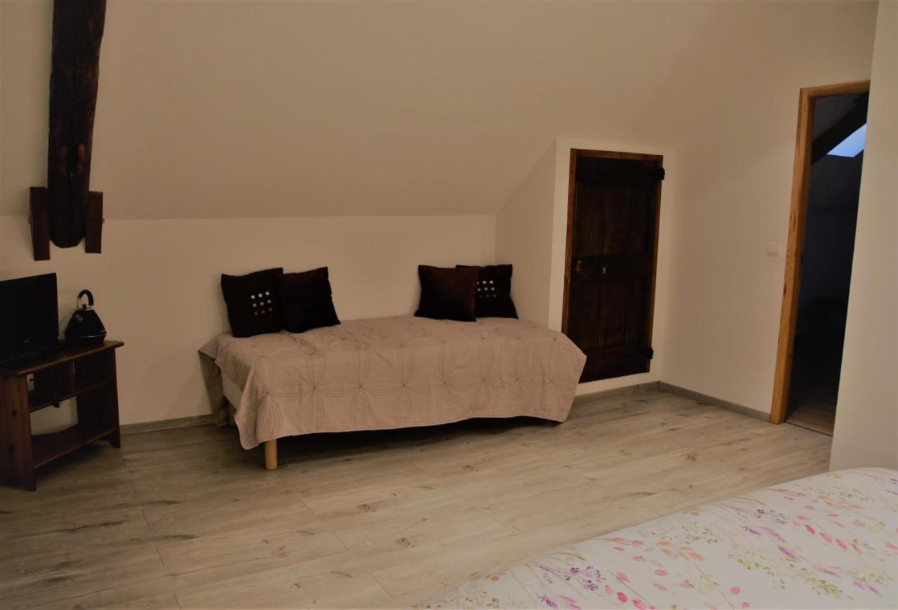 شاتورو ليزالب Chambres D'Hotes Les Peschiers المظهر الخارجي الصورة