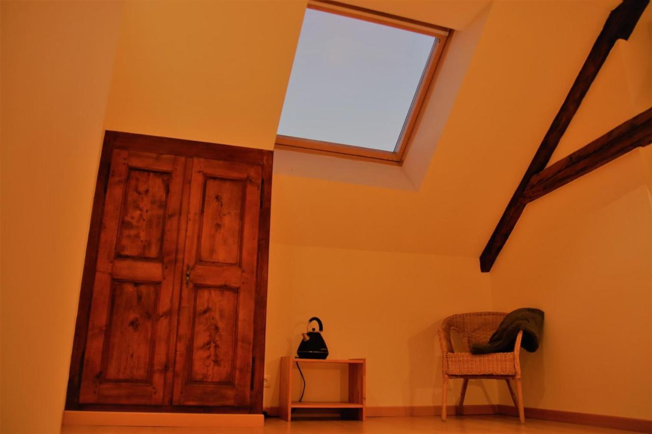 شاتورو ليزالب Chambres D'Hotes Les Peschiers المظهر الخارجي الصورة
